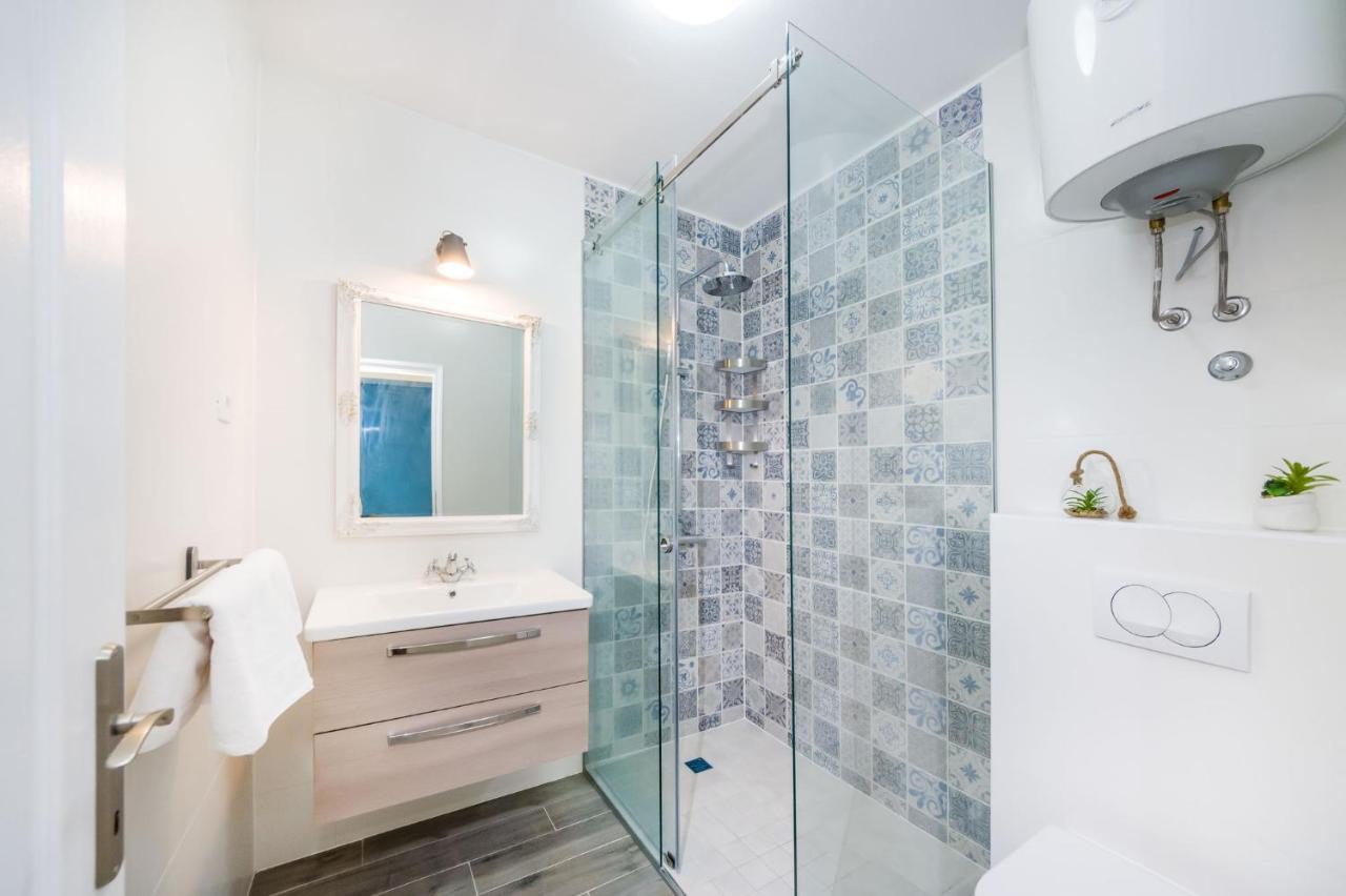 Apartments Martin Затон Экстерьер фото